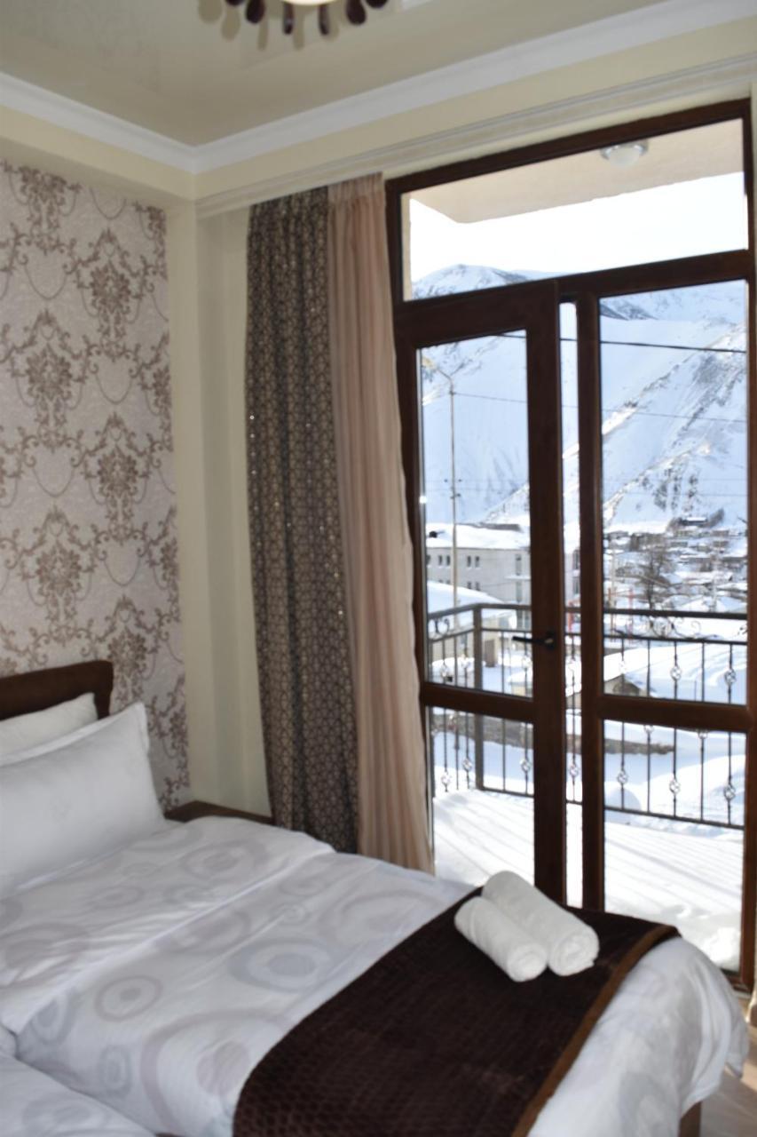 Hotel Iveria Kazbegi Luaran gambar