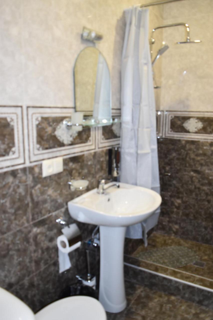Hotel Iveria Kazbegi Luaran gambar