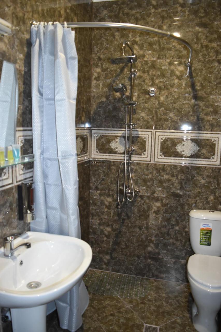 Hotel Iveria Kazbegi Luaran gambar